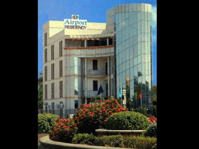 Hotel Airport Residency Ahmedabad Esterno foto